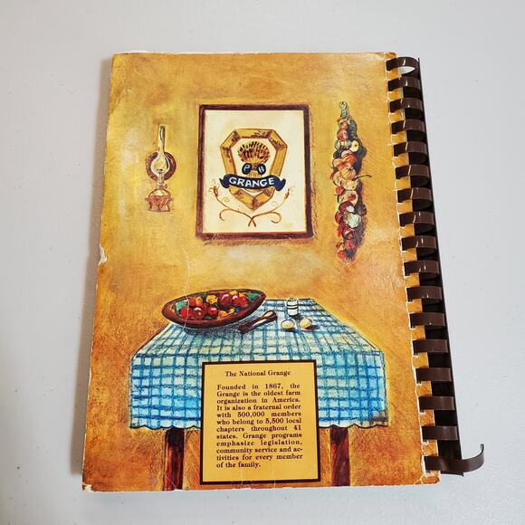 Vintage National Grange Family Cookbook from Kitchens of Rural America 1979 Book - Picture 2 of 16